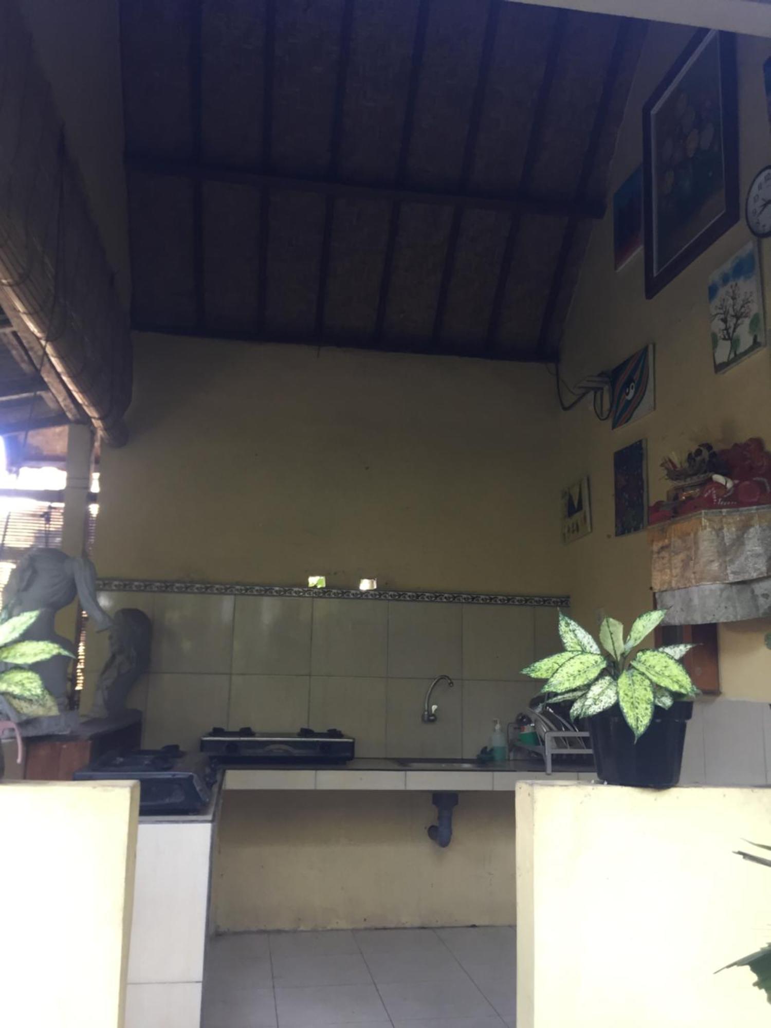 Kenari House Hotel Ubud Buitenkant foto