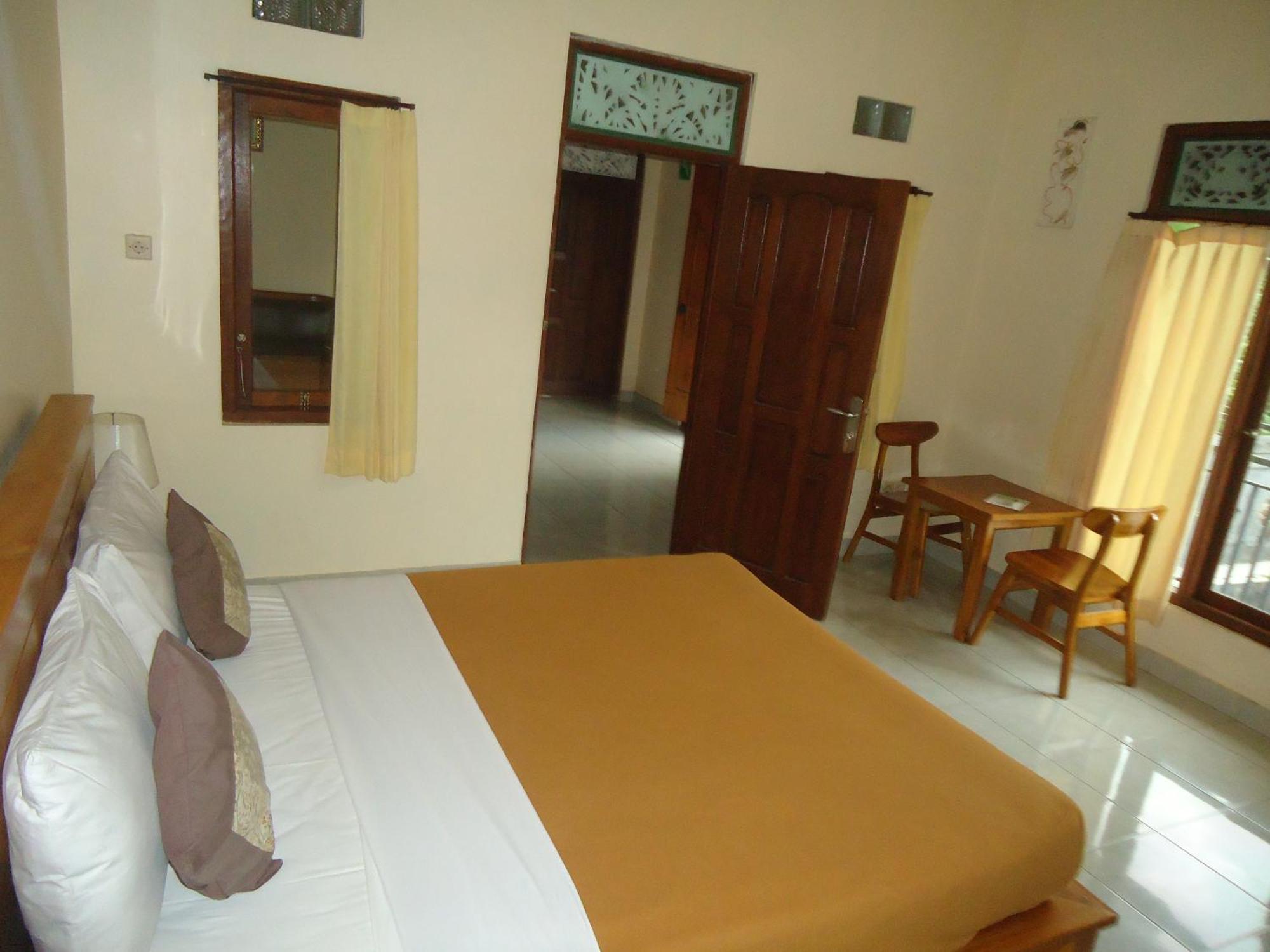 Kenari House Hotel Ubud Buitenkant foto