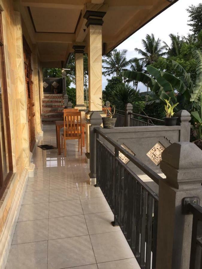 Kenari House Hotel Ubud Buitenkant foto