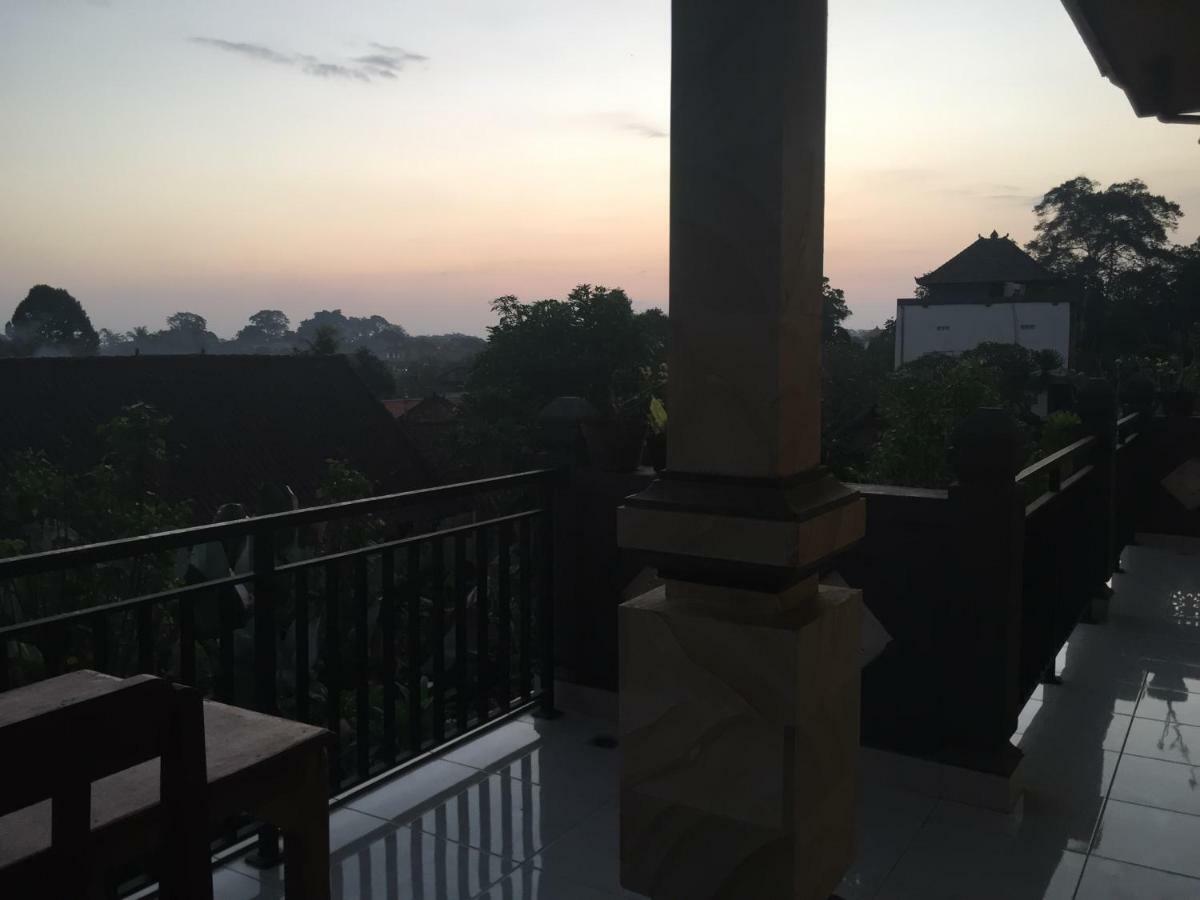Kenari House Hotel Ubud Buitenkant foto
